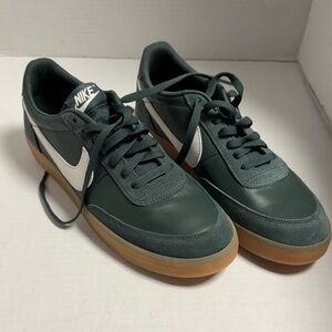 Nike Forest Green Silver Swoosh Athletic Sneakers